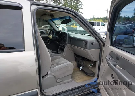 2003 Chevrolet Tahoe Ls z USA, uszkodzony, nr VIN 1GNEK13ZX3J214046